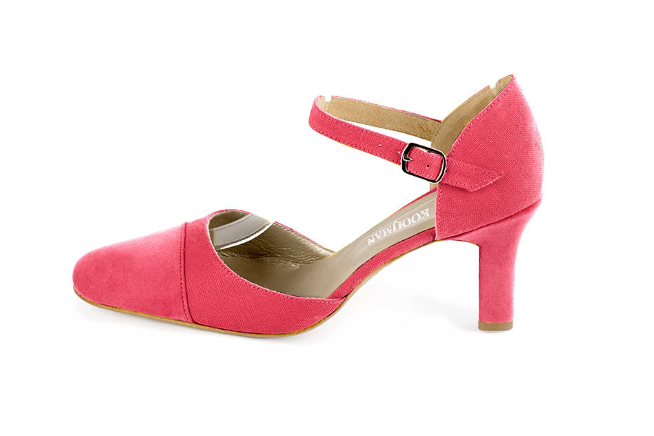 Women's carnation pink open side dress shoes, with an instep strap. Round toe. High kitten heels - Profile view